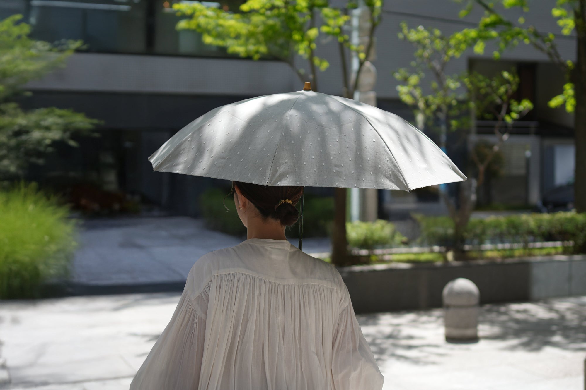 折りたたみ傘 レディース 晴雨兼用傘 遮光率100%、UVカット率99.9%以上、遮熱率50%以上×天然素材の一級遮光傘
