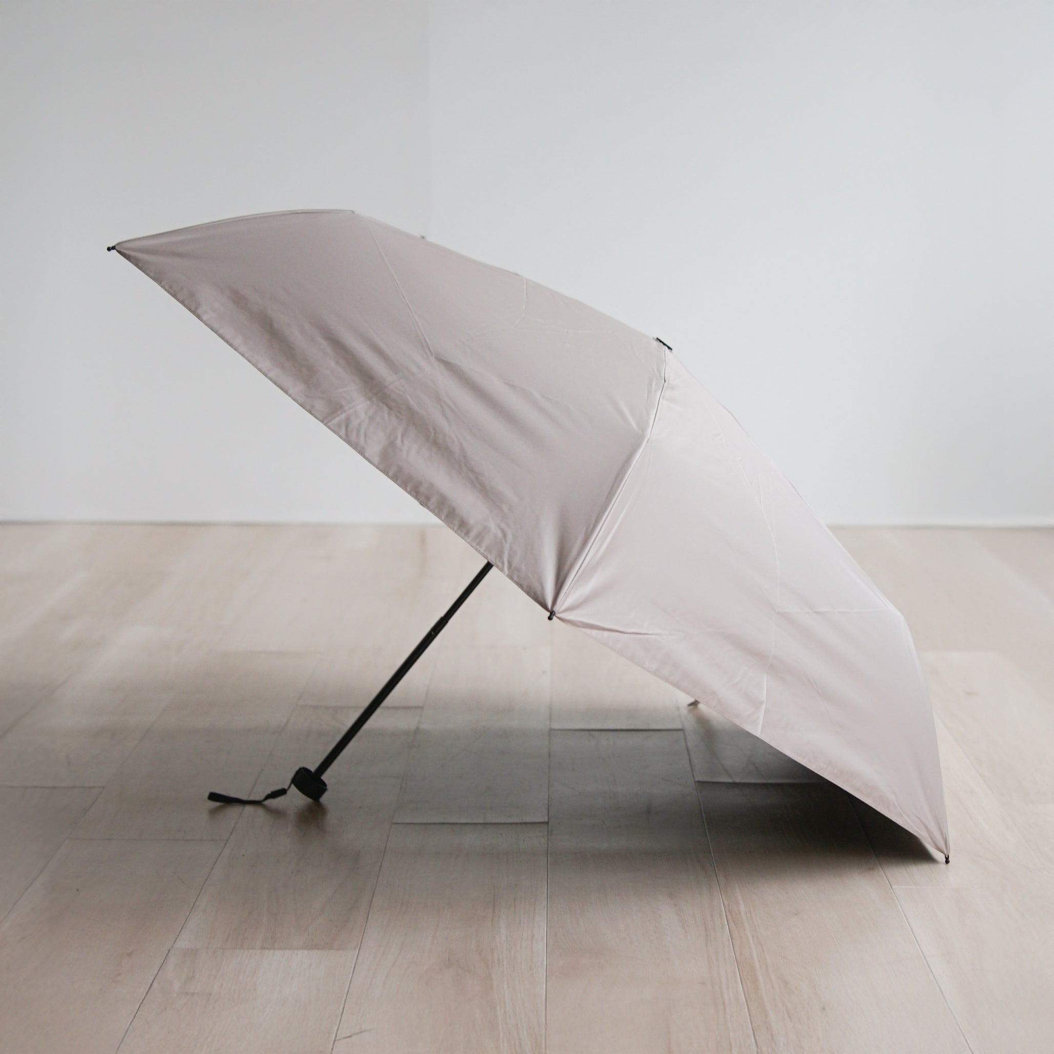 晴雨兼用 ラクラク開閉 60cm（2025年モデル）