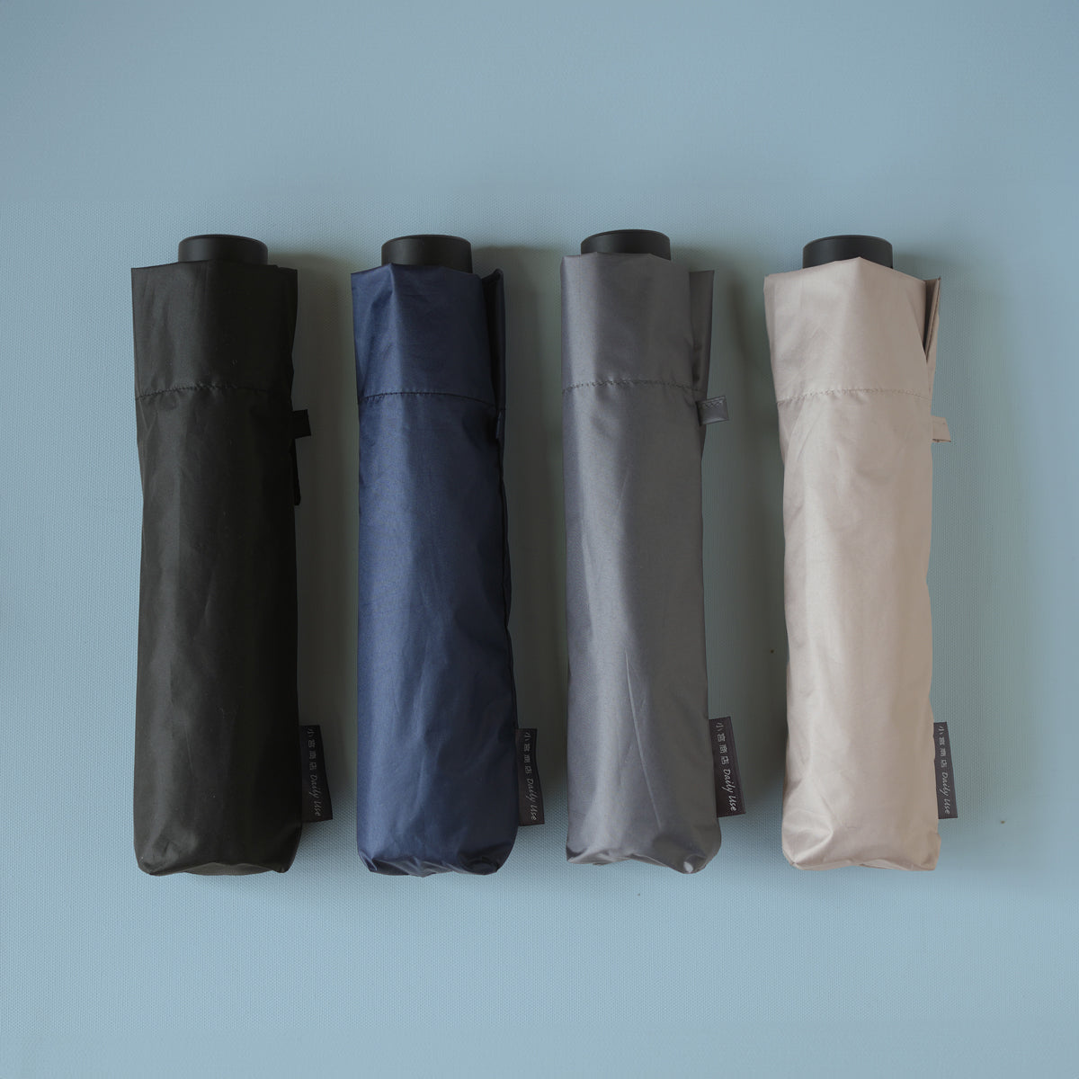 Suitable for both sunny and rainy days Easy to open and close 55cm